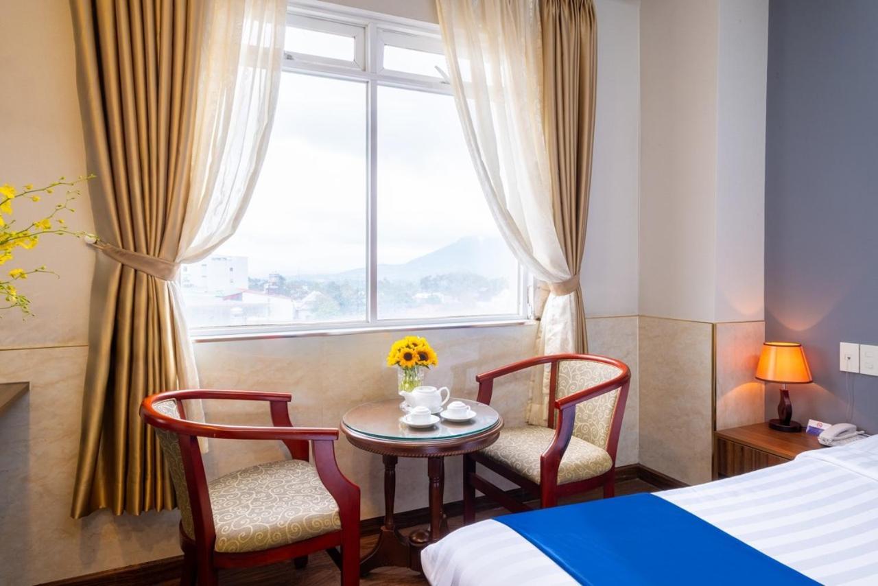 Sandals Hotel Bảo Lộc Exterior foto